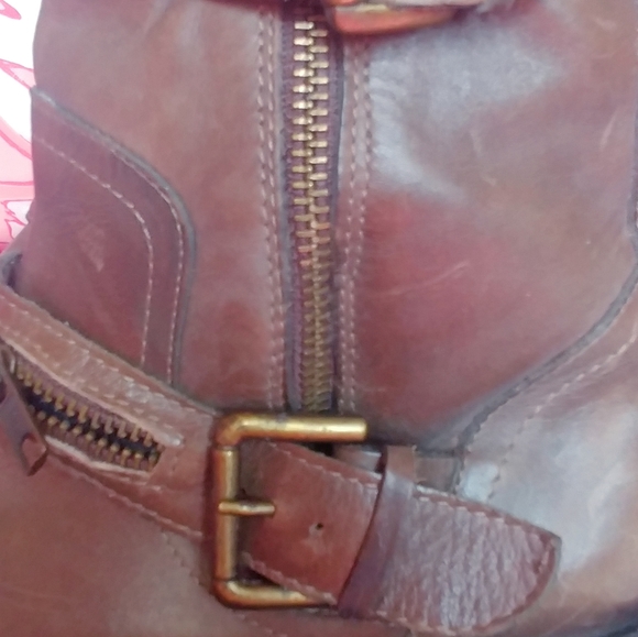 Leather boots - Picture 8 of 16